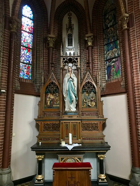 Maria altaar de Annunciatie St Paulus kerk vaals